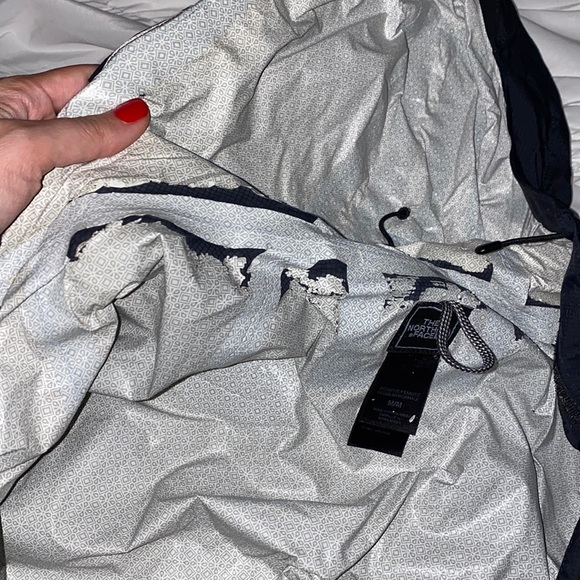 Northface RainJacket - Picture 2 of 4